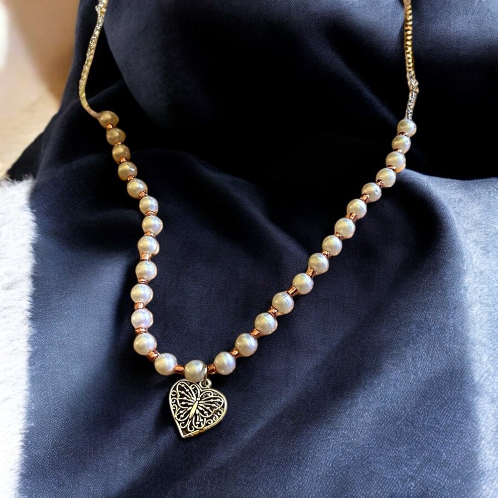 Very pretty necklace